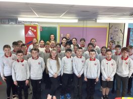 Super science session with Mrs McGrath and Chris from St. Colmcille’s!